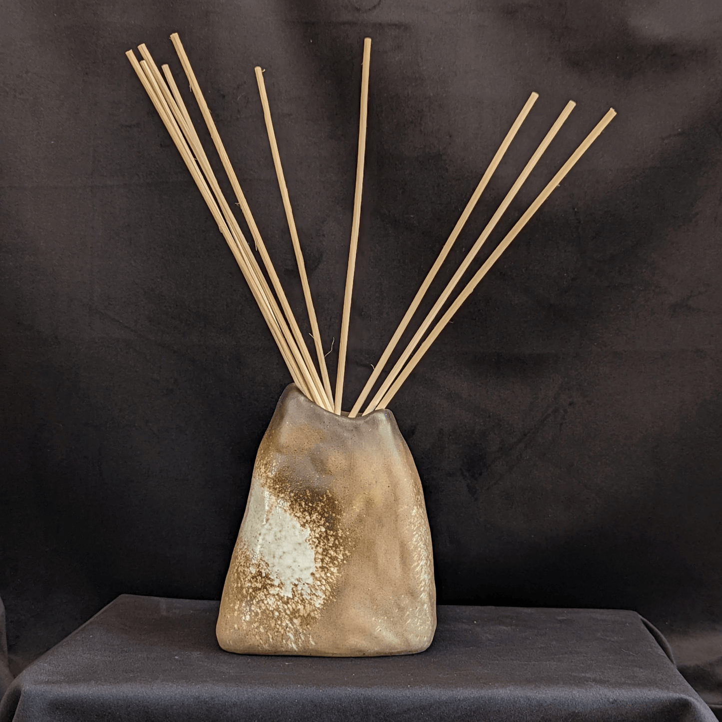 Japanese Pottery - Reed Diffuser/Vase