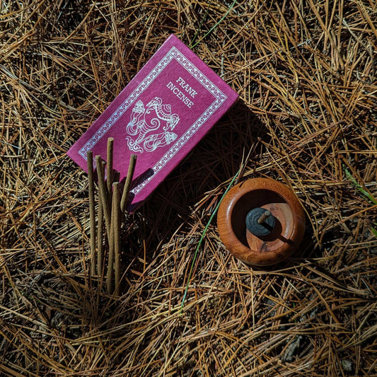 Stupa Incense Box: Frankincense