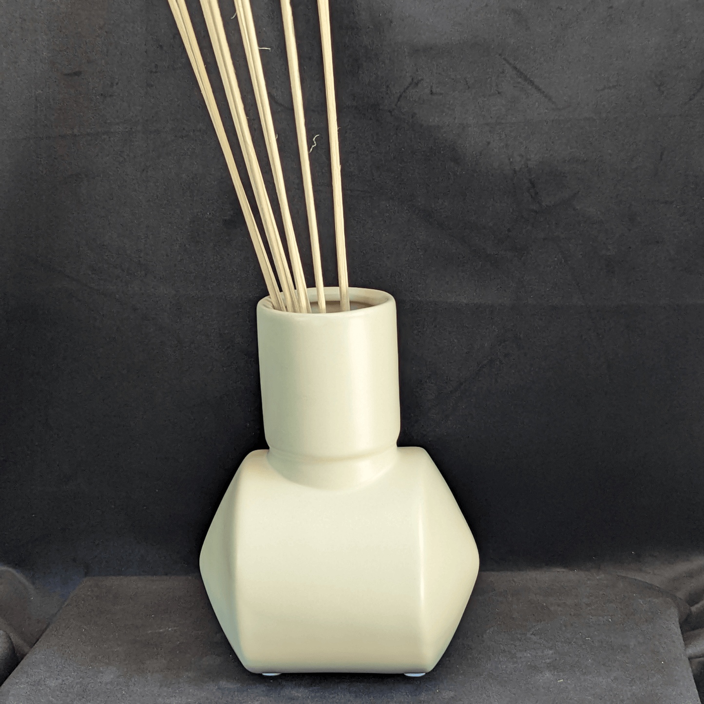 Nordic Hammer - Vase/Reed Diffuser